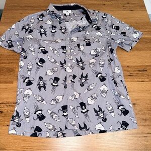 Disney Villains Short Sleeve Button Up Shirt Size Small